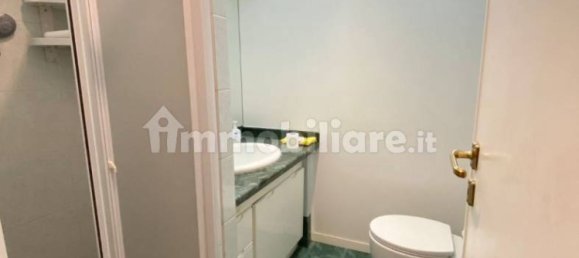 Квартира с 3 спальнями в Рим, Италия № 73547 15