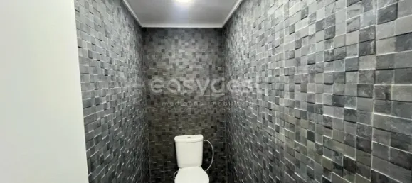 80m² Commercial property in Lisbon, Portugal No. 147236 6