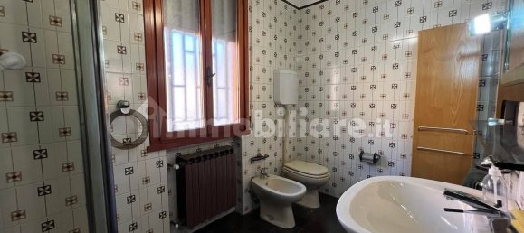 3 bedrooms House in Modena, Italy No. 326262 6