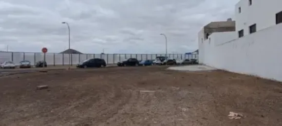 Terreno en Arrecife, Spain No. 97510 9