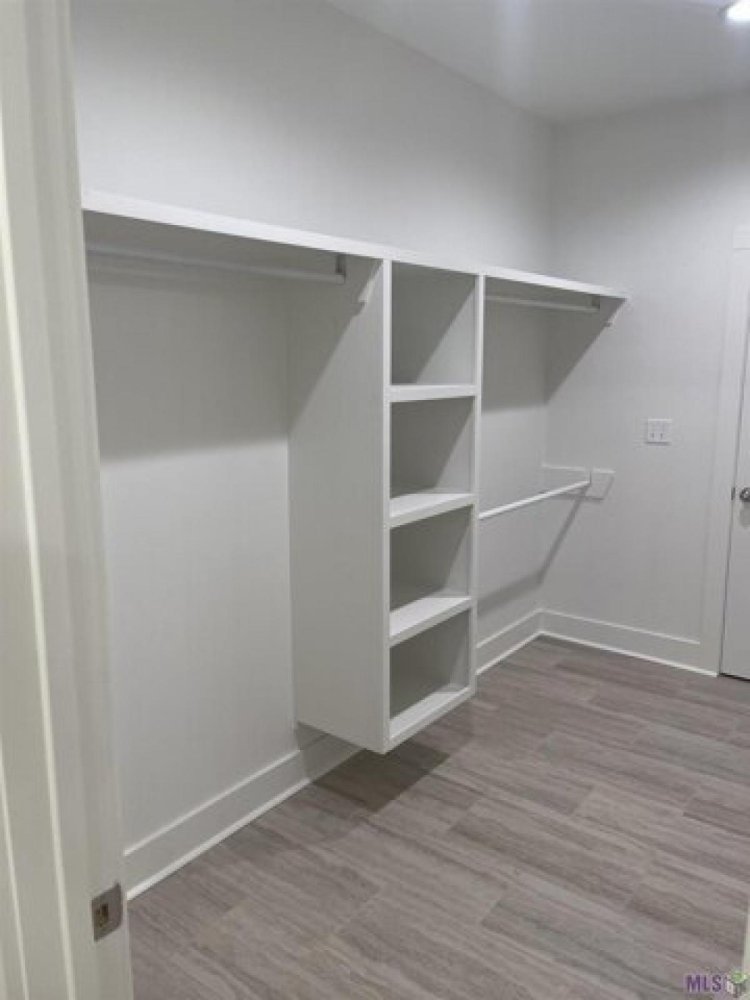 3 Schlafzimmer Haus in Baton Rouge, USA, Nr. 379472