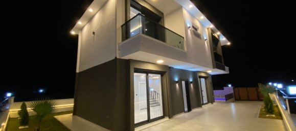 Villa 1+3 in Didim, Turkey No. 22729 2
