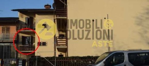 3 bedrooms Apartment in Urgnano, Italy No. 370071 3