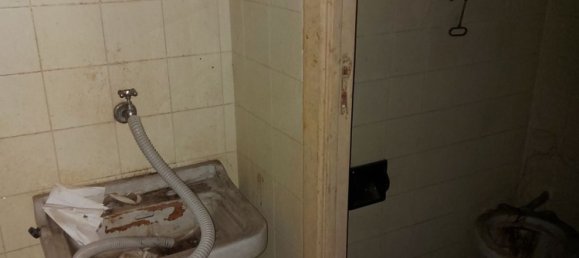 Garaje en Genoa, Italy 25 m² No. 350907 5