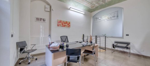 5 rooms Office in Turin, Italy No. 151296 11