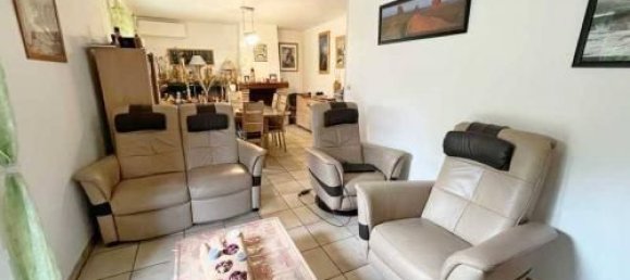 4 bedrooms House in Eure, France No. 357166 5