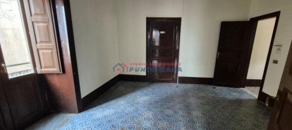 13 rooms House in Erice, Italy No. 143122 7