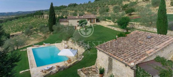 4 bedrooms House in Radda in Chianti, Italy No. 104643 2