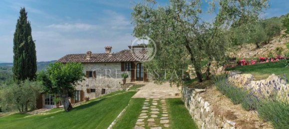4 bedrooms House in Radda in Chianti, Italy No. 104643 17
