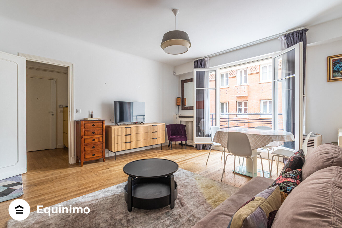 1 bedroom Apartment in Paris, France No. 334730