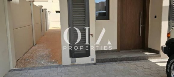 3 غرف نوم تاون هاوس في أبو ظبي, UAE رقم 17363 2