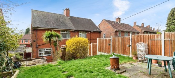 Haus in Stoke-on-Trent, United Kingdom, Nr. 1915 17