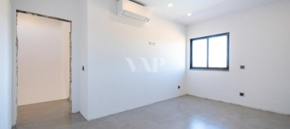 7 bedrooms Villa in Quarteira, Portugal No. 31920 19