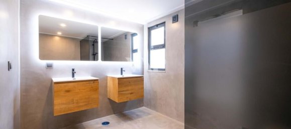 7 bedrooms Villa in Quarteira, Portugal No. 31920 20