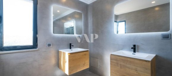 7 bedrooms Villa in Quarteira, Portugal No. 31920 14