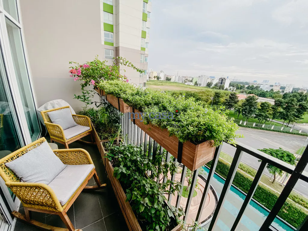 6 bedrooms Apartment in Thu Duc, Vietnam No. 8010