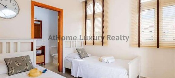 4 bedrooms Villa in Adeje, Spain No. 24986 26