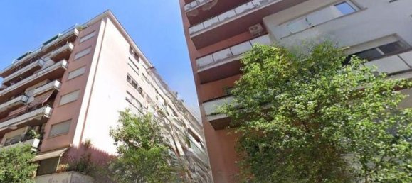 3-salle Appartement à Rome, Italy No. 15038 4