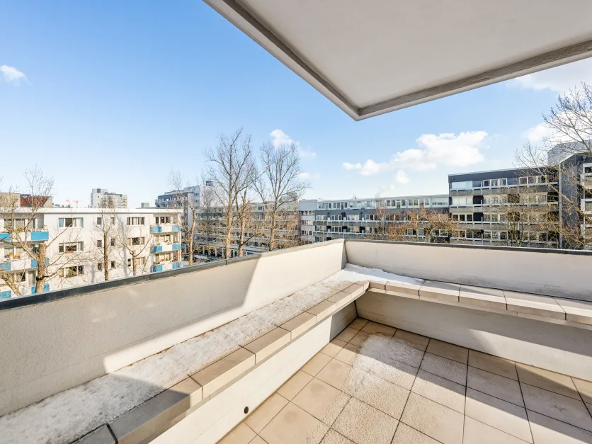 Apartamento de 2 habitaciónes en Halensee, Germany No. 49125