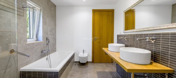 Villa T4 em Lagos, Portugal N.º 137070 22