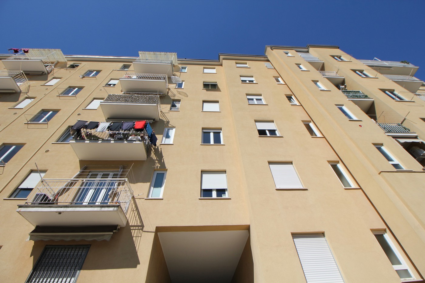 2 غرف نوم شقة في Legnano, Italy رقم 344806