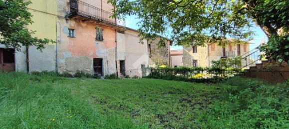 7 rooms House in Dernice, Italy No. 17632 2