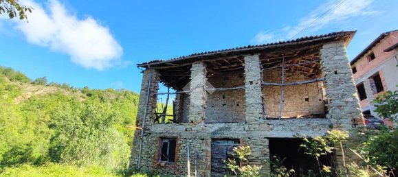 7 rooms House in Dernice, Italy No. 17632 7