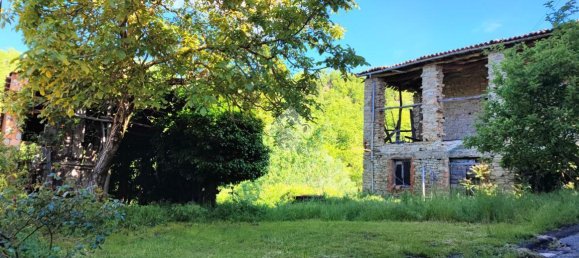 7 rooms House in Dernice, Italy No. 17632 18