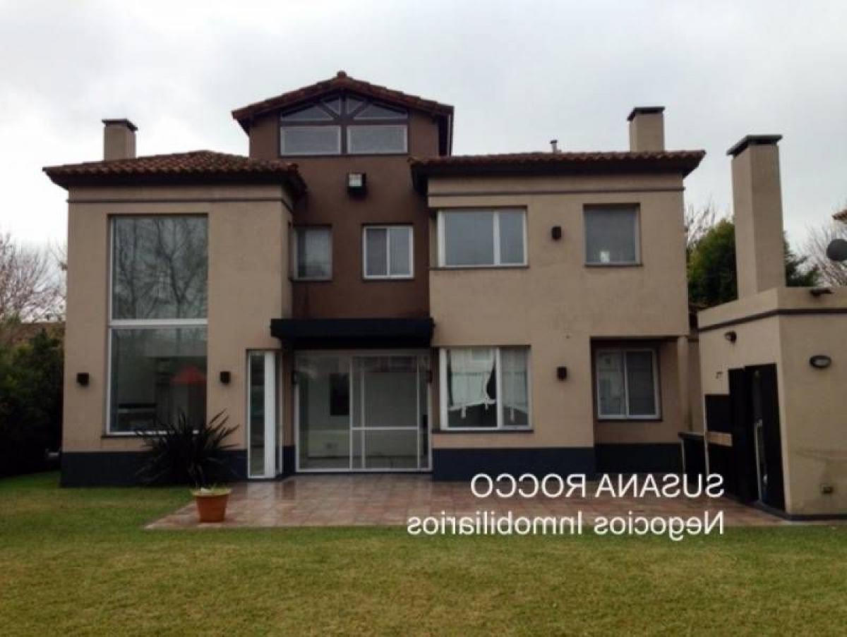 Casa T3 em Pilar, Argentina N.º 66684