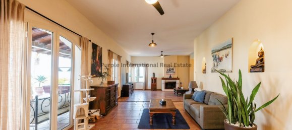 5 bedrooms Villa in Protaras, Cyprus No. 986 3