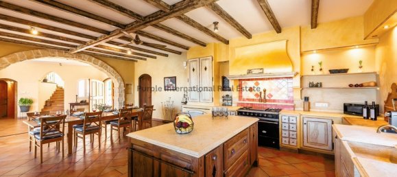 5 bedrooms Villa in Protaras, Cyprus No. 986 2