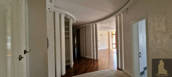 4 bedrooms Apartment in Nasimi, Azerbaijan No. 2109 10