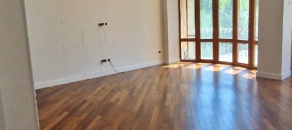 4 bedrooms Apartment in Nasimi, Azerbaijan No. 2109 13