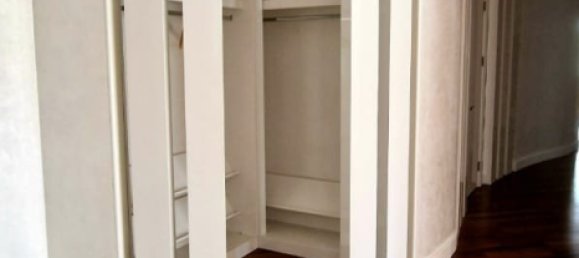 4 bedrooms Apartment in Nasimi, Azerbaijan No. 2109 3