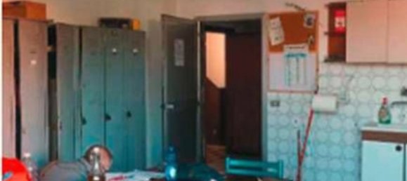 1428m² Warehouse in Calenzano, Italy No. 378081 7