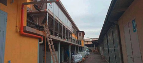 1428m² Warehouse in Calenzano, Italy No. 378081 6