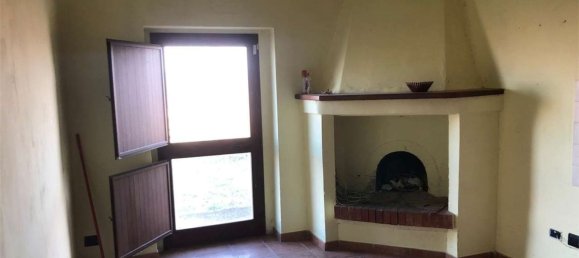 5 rooms Apartment in Monte Castello di Vibio, Italy No. 84012 13