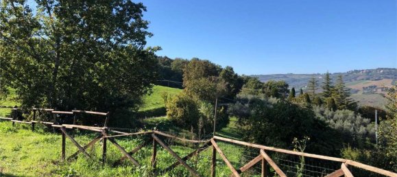 5 rooms Apartment in Monte Castello di Vibio, Italy No. 84012 24