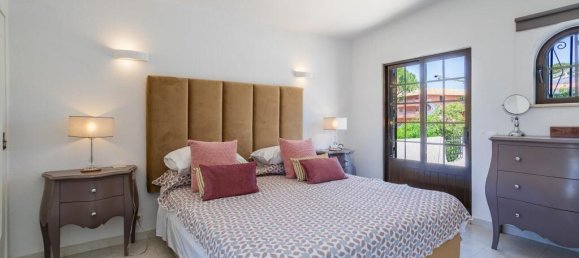 4 Schlafzimmer Villa in Quarteira, Portugal, Nr. 206147 17
