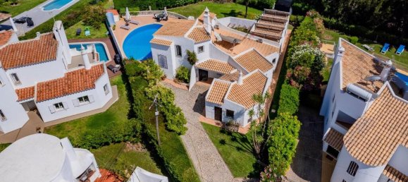 4 Schlafzimmer Villa in Quarteira, Portugal, Nr. 206147 47