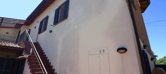 3 chambres Appartement à Vetralla, Italy No. 259619 4