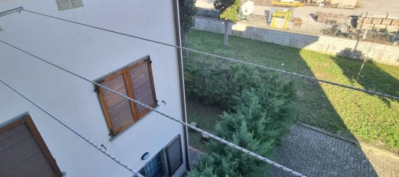 5 rooms Apartment in Massa e Cozzile, Italy No. 45979 27