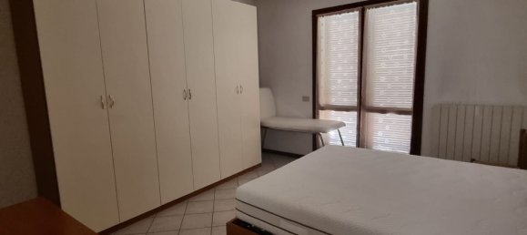 5 rooms Apartment in Massa e Cozzile, Italy No. 45979 24
