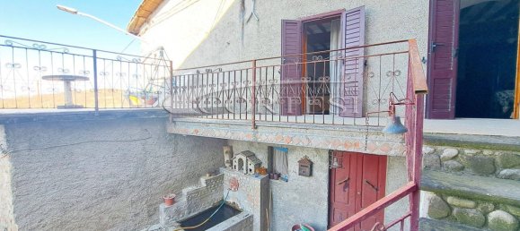 6 bedrooms House in San Giustino, Italy No. 335404 6