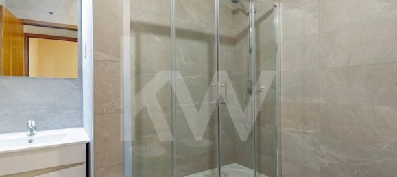 2 bedrooms Apartment in Porto, Portugal No. 47618 9