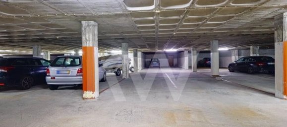 2 bedrooms Apartment in Porto, Portugal No. 47618 14