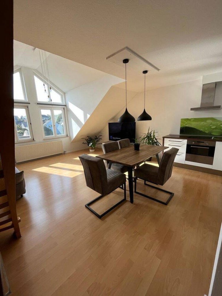 Dúplex de 2 dormitorios en Limburg-Weilburg, Germany No. 345500