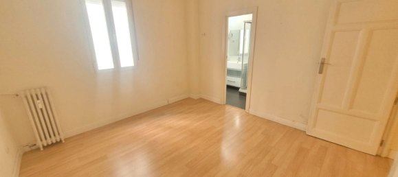 3 bedrooms Apartment in Madrid, Spain No. 171577 7