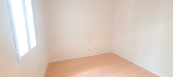 3 bedrooms Apartment in Madrid, Spain No. 171577 12