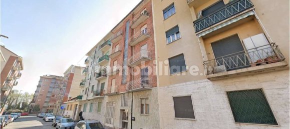 1 bedroom Apartment in Turin, Italy No. 10385 4